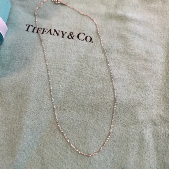 16” Tiffany sterling chain - Picture 6 of 6